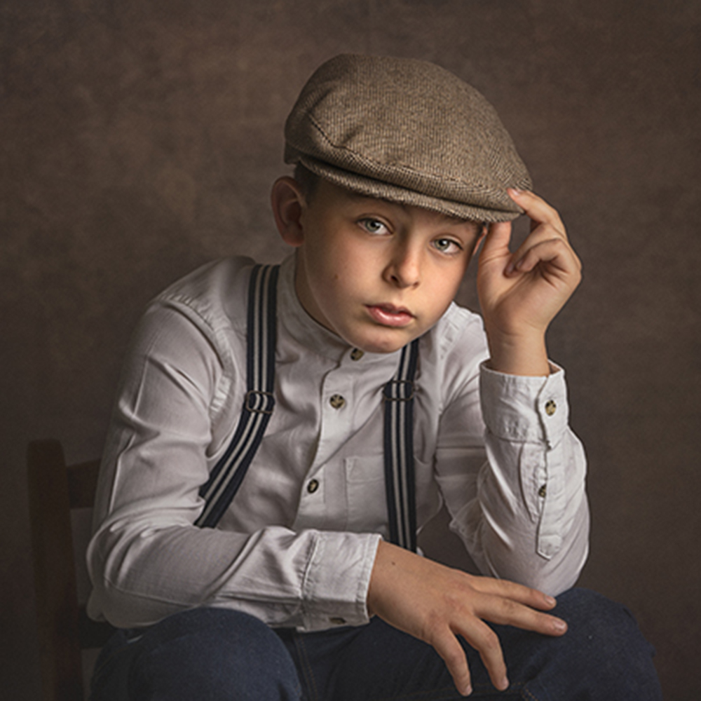 Fotógrafo Fine Art en Zaragoza especializado en retratos infantiles de alta gama y edición pictórica.