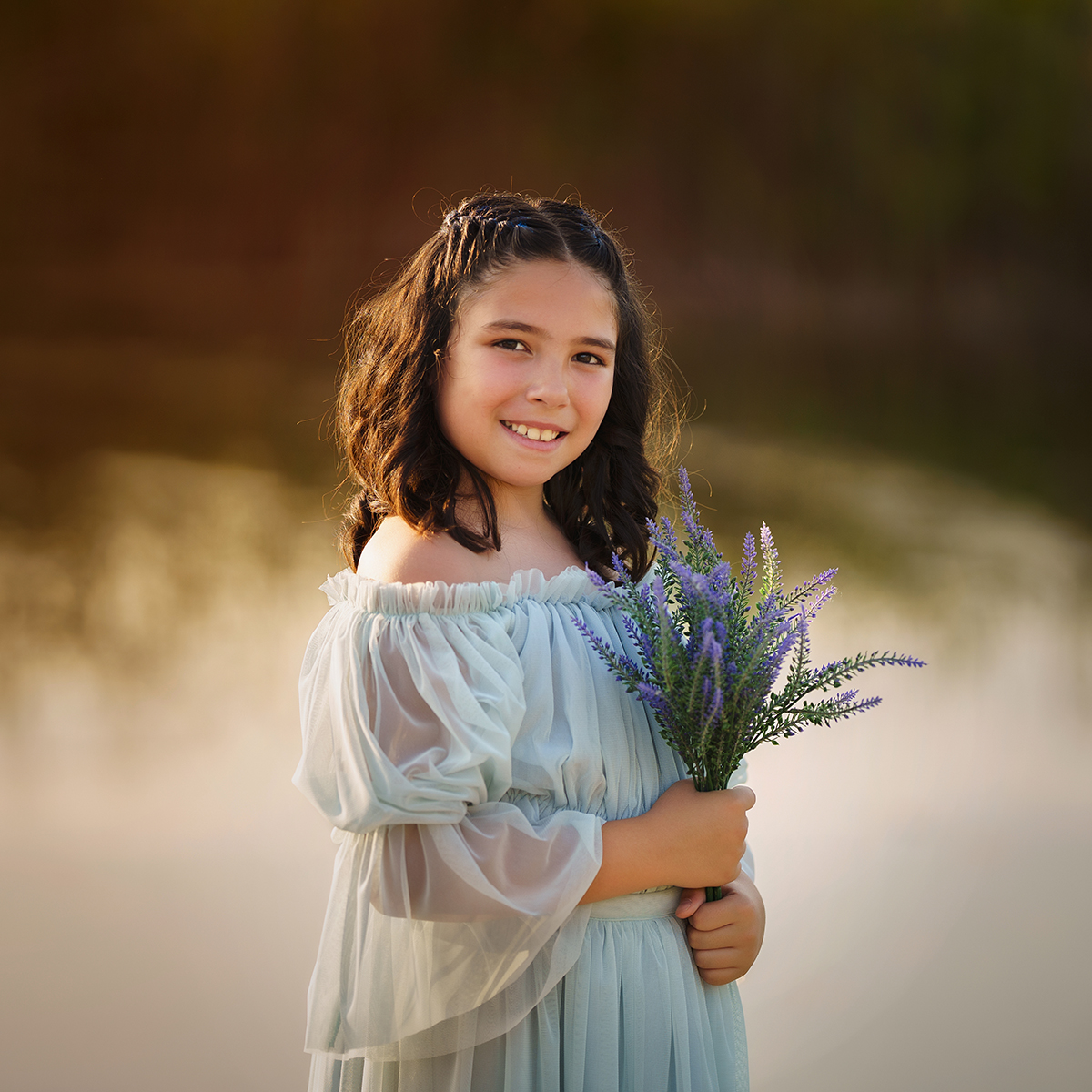 Sesión de fotos de 9 años para niña en Zaragoza con vestuario seleccionado y natural.